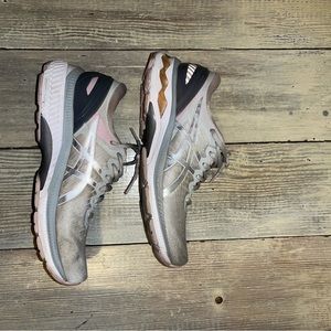 Womens ASICS running shoes, worn for about a month, good condition